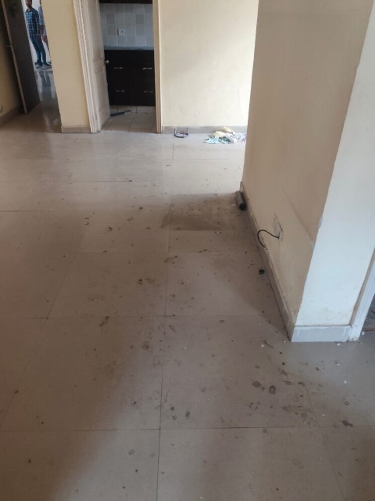 Room, paras-seasons 3 Bedroom 1130 Sq.Ft. Apartment In Sector 168 Noida 8971295