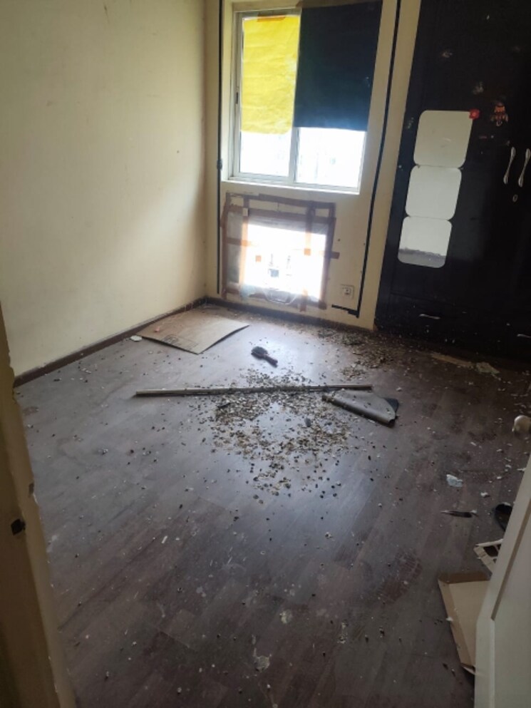 Room, paras-seasons 3 Bedroom 1130 Sq.Ft. Apartment In Sector 168 Noida 8971295