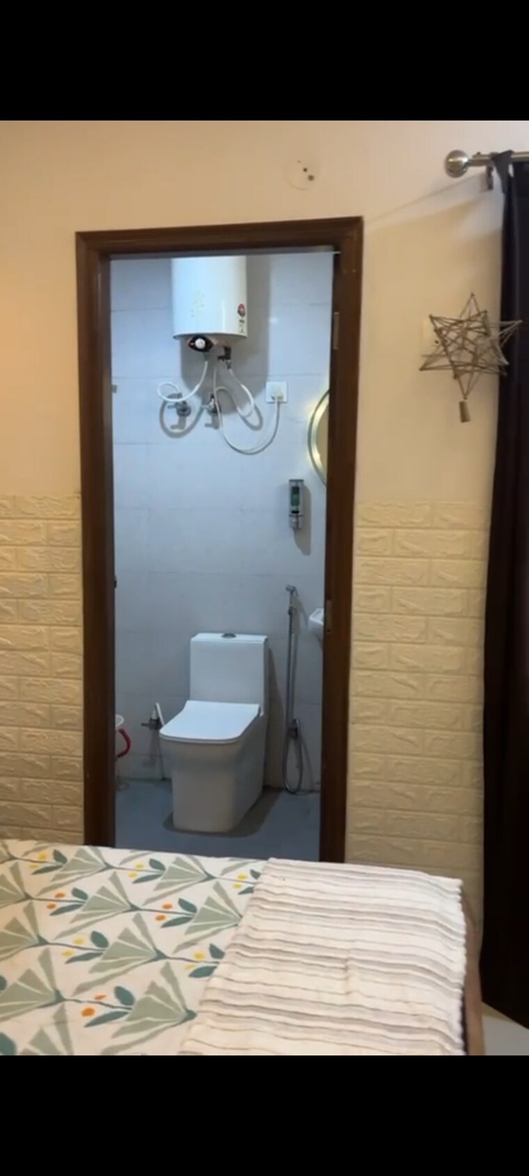 Bathroom, amolik-residency 3 Bedroom 170 Sq.Yd. Builder Floor In Sector 86 Faridabad 8971306