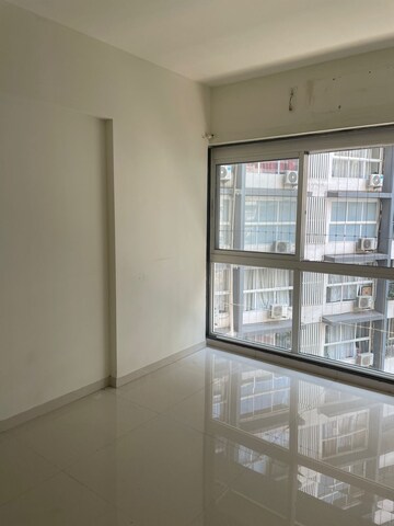 Room in 2 BHK Apartment at Godrej Central, Chembur – for Rent