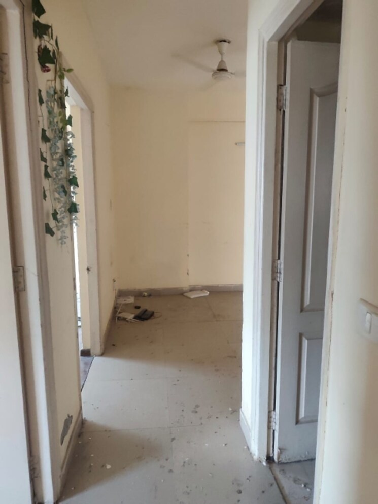 undefined, paras-seasons 3 Bedroom 1130 Sq.Ft. Apartment In Sector 168 Noida 8971318