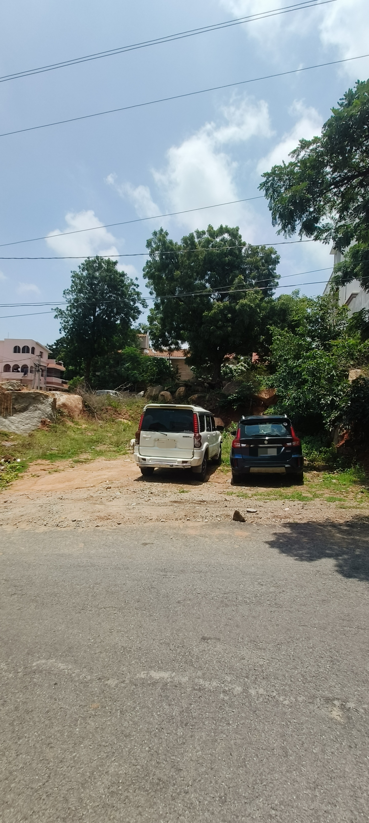 Plot For Sale in East Marredpally