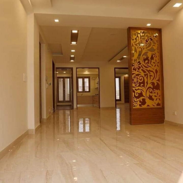 Room, sector 14 4 Bedroom 3150 Sq.Ft. Builder Floor In Sector 14 Faridabad 8971333