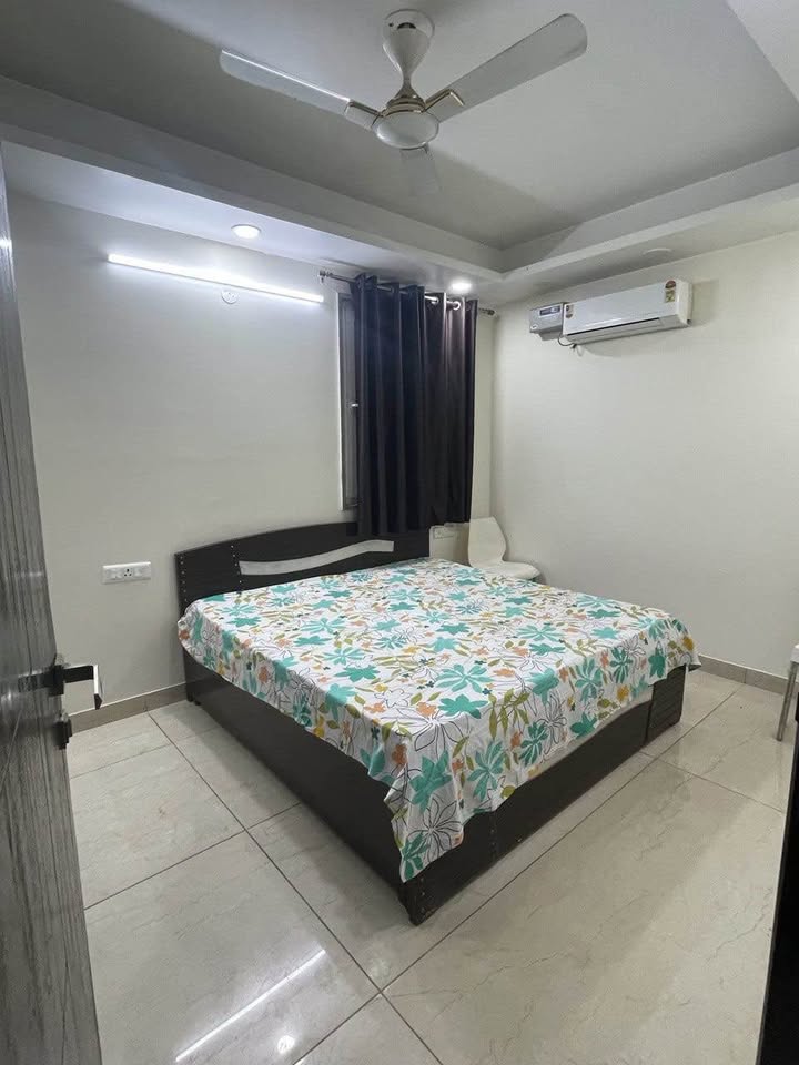 4 BHK + Servant Room 4175 Sq.Ft. Apartment in Suncity Platinum Towers