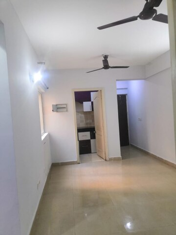 Room in 2 BHK Apartment at Paras Seasons, Sector 168 – for Rent