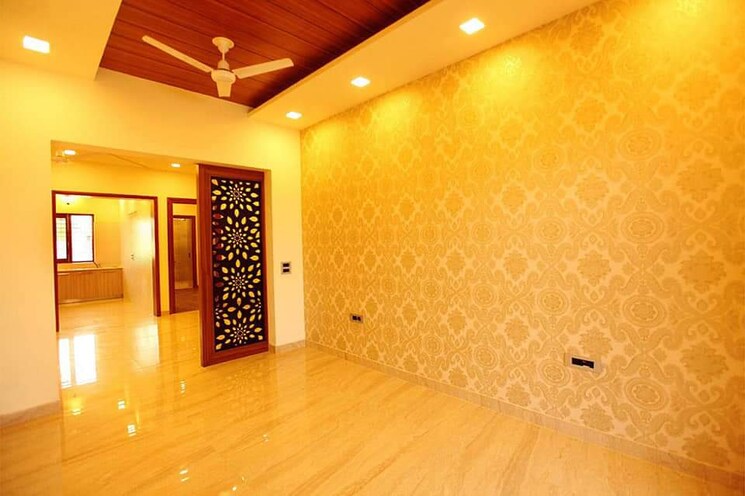 Room, sector 15 4 Bedroom 3150 Sq.Ft. Builder Floor In Sector 15 Faridabad 8971364