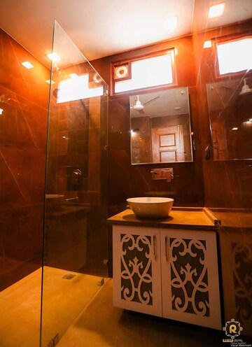 Living Room in 4 BHK Builder Floor at Sector 15 – for Rent