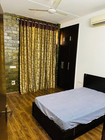 Bedroom in 3 BHK Builder Floor at Sector 15a – for Rent