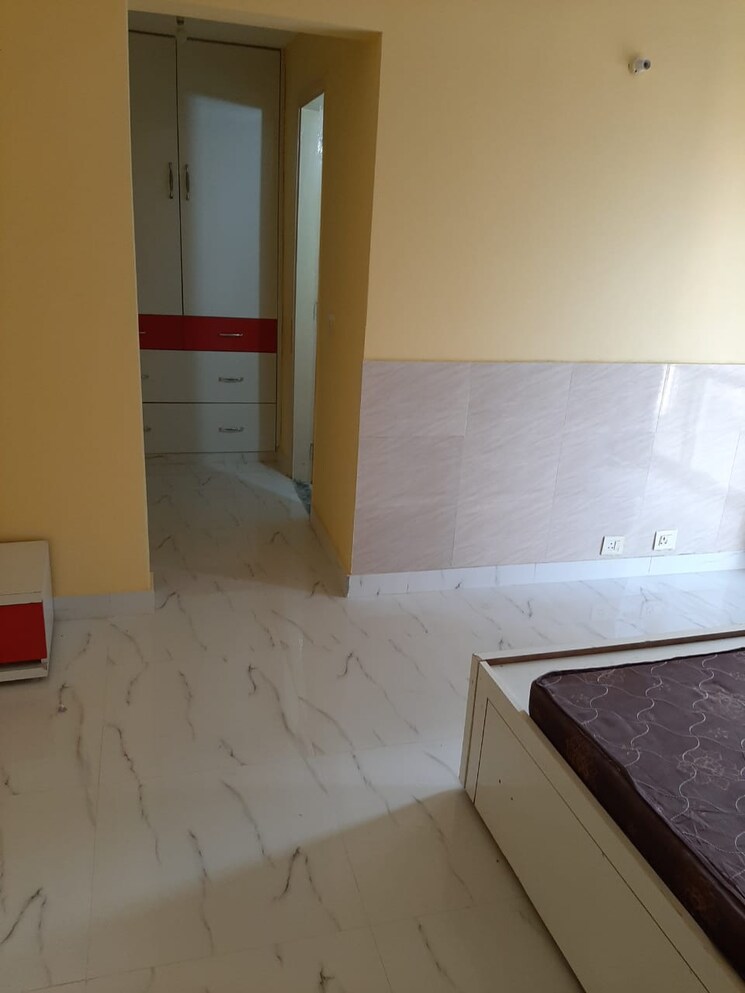 Bathroom, bptp-park-grandeura 3 Bedroom 1378 Sq.Ft. Apartment In Sector 82 Faridabad 8971454