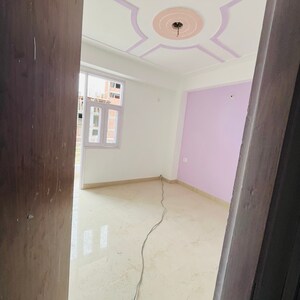 Room in 2 BHK Builder Floor at MM House, Sector 75 – for Sale