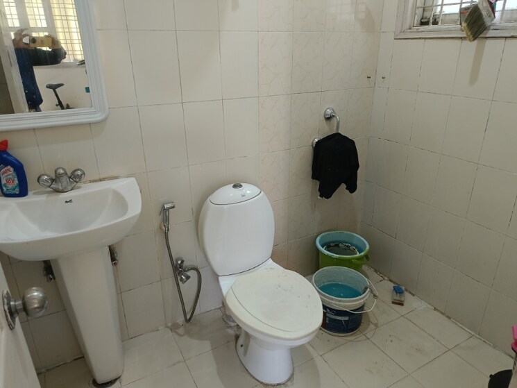 Bathroom, ss-the-lilac 2.5 Bedroom 1800 Sq.Ft. Builder Floor In Sector 49 Gurgaon 8971458