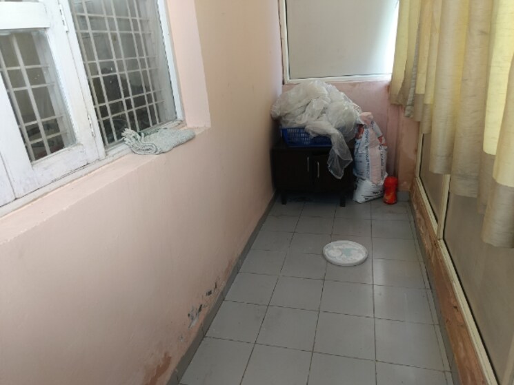 Balcony, ss-the-lilac 2.5 Bedroom 1800 Sq.Ft. Builder Floor In Sector 49 Gurgaon 8971458