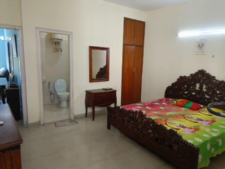 Master Bedroom, ss-the-lilac 2.5 Bedroom 1800 Sq.Ft. Builder Floor In Sector 49 Gurgaon 8971458