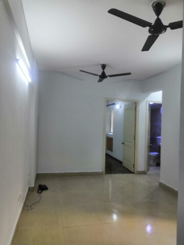 Room in 2 BHK Apartment at Paras Seasons, Sector 168 – for Rent
