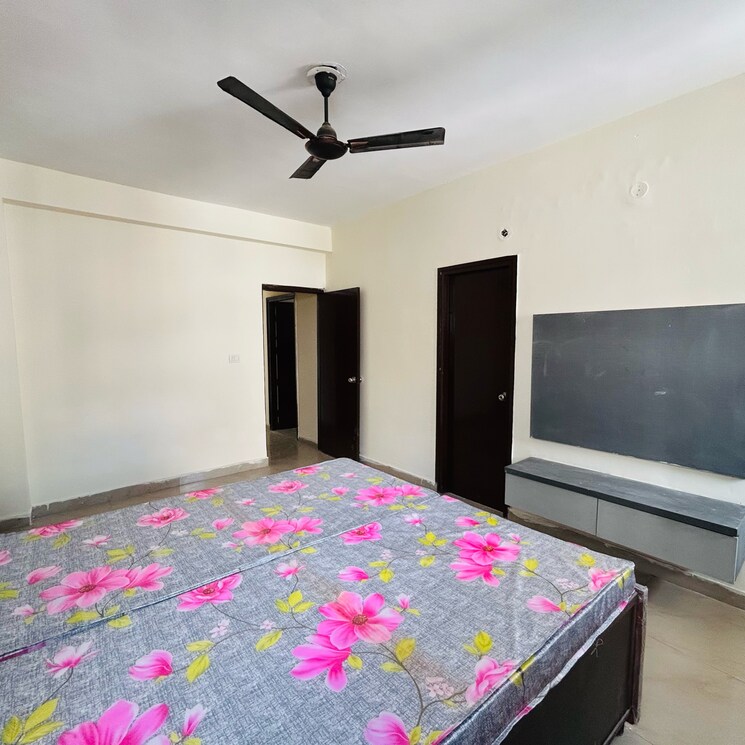 Bedroom, ushay-towers 3 Bedroom 1715 Sq.Ft. Apartment In New Tara Nagar Sonipat 8971421