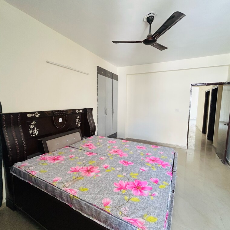 Bedroom, ushay-towers 3 Bedroom 1715 Sq.Ft. Apartment In New Tara Nagar Sonipat 8971421