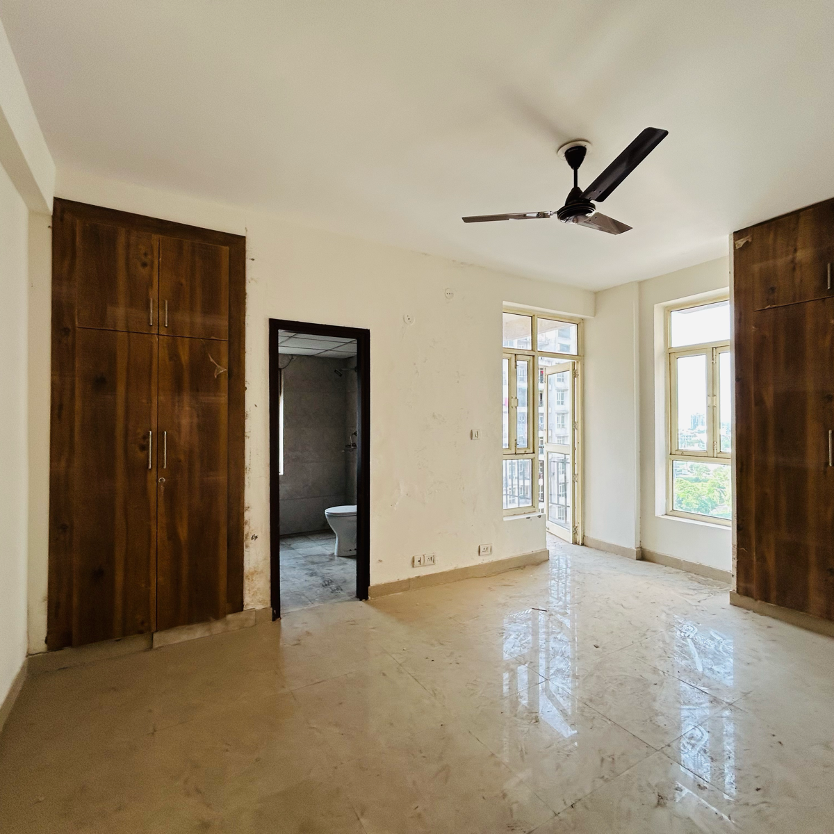 3 BHK 1715 Sq.Ft. Apartment in TDI City Kingsbury