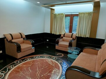 Team Area in 5 BHK Villa at Raasi Aspire, Madhapur – for Rent