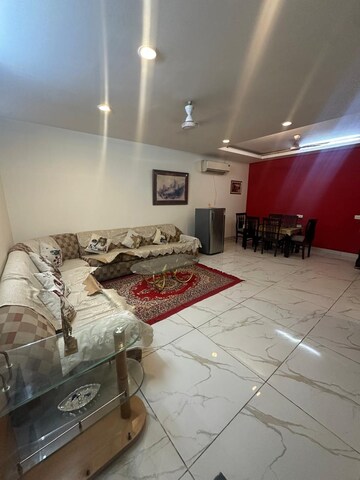 Bedroom in 1 BHK Builder Floor at Saket – for Rent