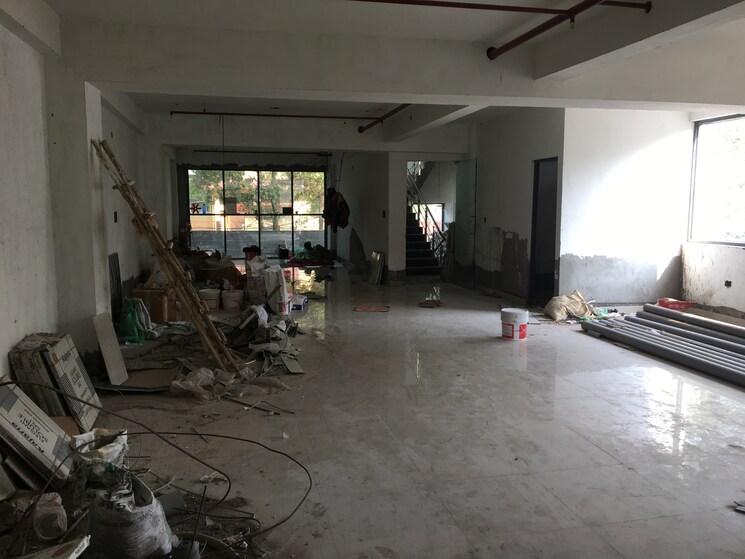  Parking, sector 63 Commercial Office Space 13000 Sq.Ft. In Sector 63 Noida 8971446