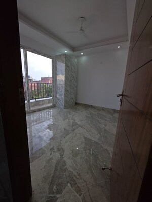 3 BHK Builder Floor For Sale in Saket