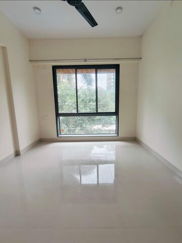 Bedroom in 2 BHK Apartment at Sai Aashirwad CHS Malad, Malad West – for Rent