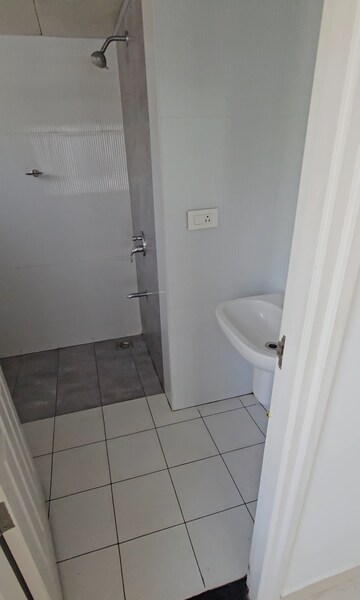 Bathroom in 3 BHK Apartment at Vazhuthacaud – for Sale