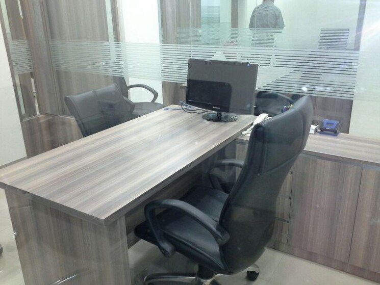 Team Area, alphathum Commercial Office Space 570 Sq.Ft. In Sector 90 Noida 8971498