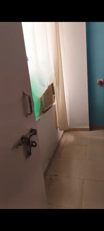 Bathroom in 1 BHK Apartment at Auric City Homes, Sector 82 – for Rent