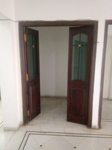 Building Lobby in 3 BHK Apartment at Jayabheri Silicon County, Madhapur – for Rent
