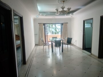 Room in 3 BHK Apartment at Jayabheri Silicon County, Madhapur – for Rent