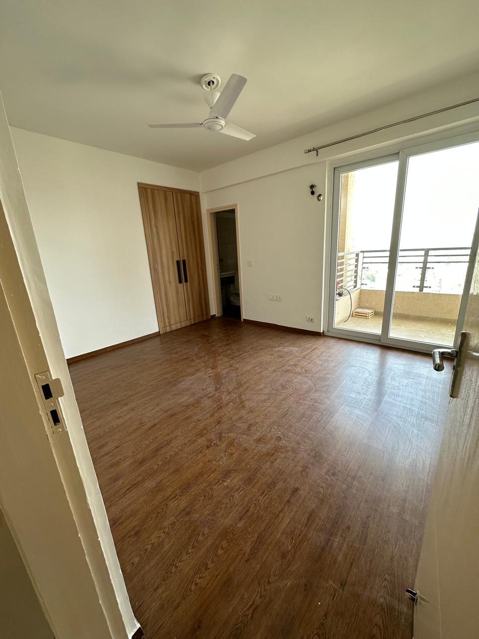 3 BHK Apartment For Rent in Tulip Violet