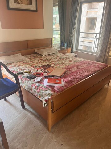 Bedroom in 4 BHK Apartment at The Wadhwa Park View, Khar West – for Sale
