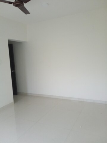 Room in 3 BHK Apartment at Andheri West – for Rent