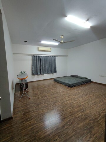 Bedroom in 3 BHK Apartment at Lodha Meridian, Kukatpally – for Rent