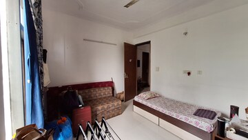 Bedroom in 2 BHK Builder Floor at Shanti Kunj – for Rent