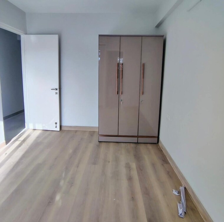 Room, shree-vardhman-nature-valley 3 Bedroom 1350 Sq.Ft. Builder Floor In Sector 70 Gurgaon 8971649