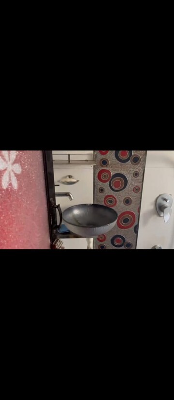 Furnished Amenities in 2 BHK Apartment at Goregaon West – for Rent