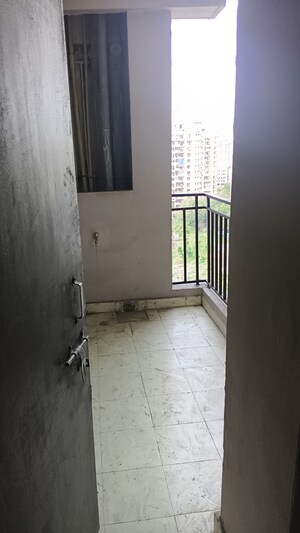 Bathroom in 3 BHK Apartment at Amolik Sankalp, Sector 85 – for Sale