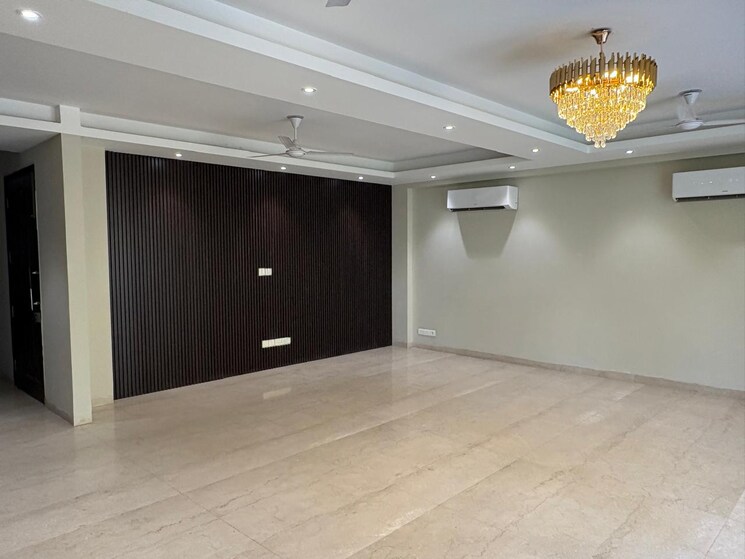 Room, dlf phase i 4 Bedroom 502 Sq.Yd. Builder Floor In Dlf Phase I Gurgaon 8964807