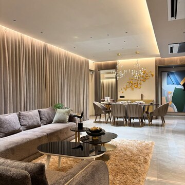 Gym in 5 BHK Apartment at Raheja Imperia, Worli – for Rent