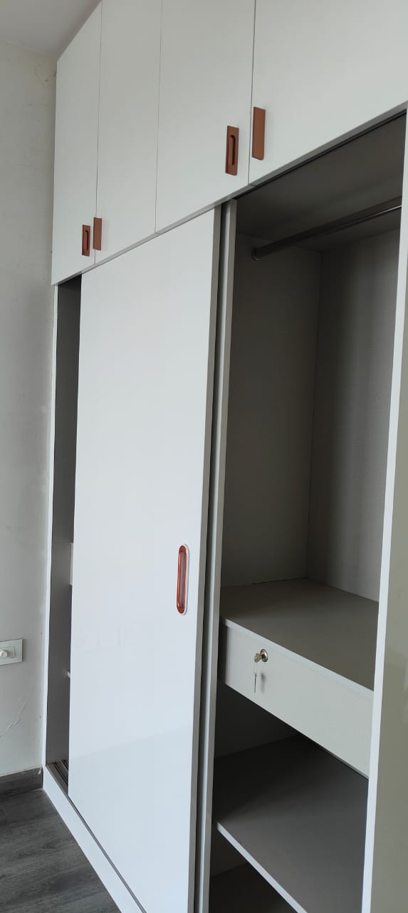 3 BHK + Servant Room Apartment For Rent in Ireo The Corridors