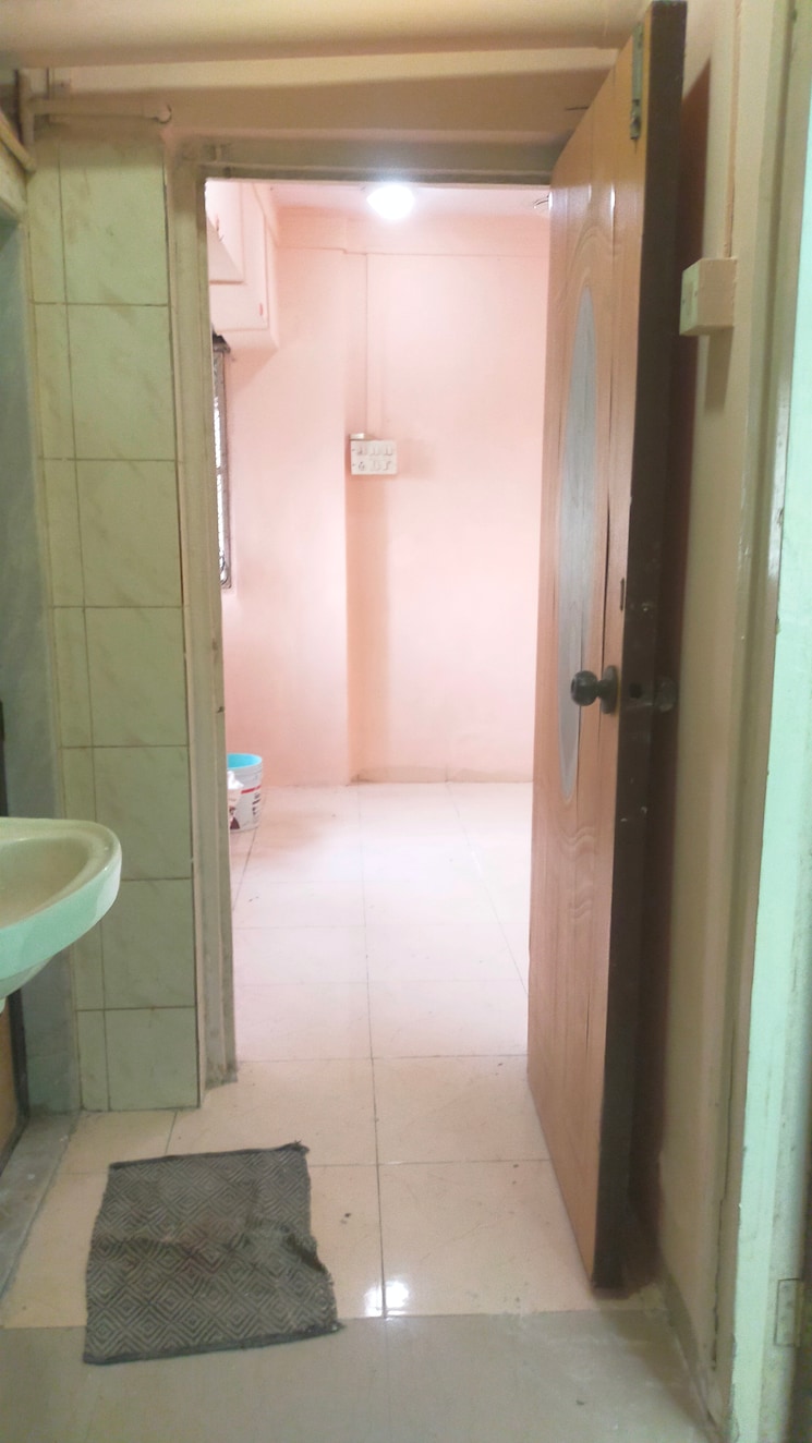 Bathroom, the-kamal-sagar-chs 2 Bedroom 650 Sq.Ft. Apartment In Bhandup East Mumbai 8971767