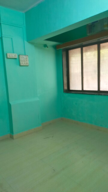 Room in 2 BHK Apartment at The Kamal Sagar CHS, Bhandup East – for Rent
