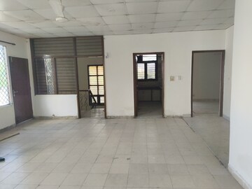 2 BHK Builder Floor For Rent in Doodheshwar Apartments, Gt Road