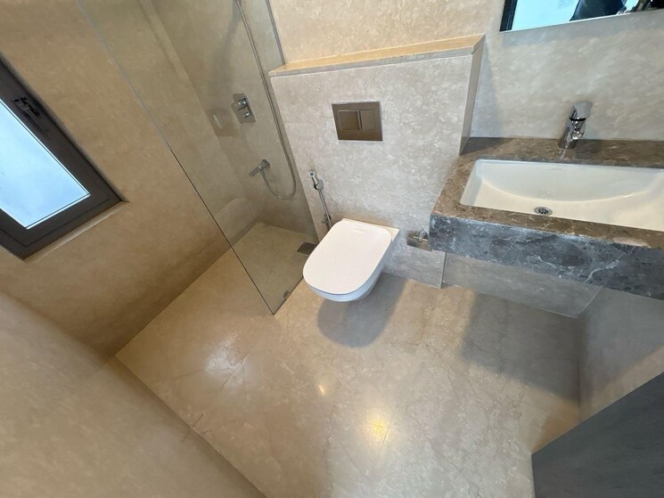 Bathroom, piramal-mahalaxmi 3 Bedroom 1451 Sq.Ft. Apartment In Mahalaxmi Mumbai 8971741