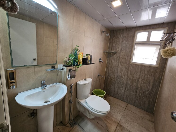Bathroom, prestige-sunrise-park 3 Bedroom 1571 Sq.Ft. Apartment In Electronic City Phase I Bangalore 8971652