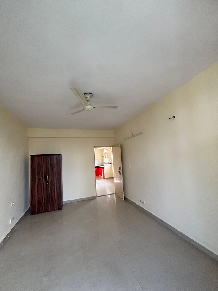 Room, omaxe-heights 2 Bedroom 1300 Sq.Ft. Apartment In Sector 86 Faridabad 8971754