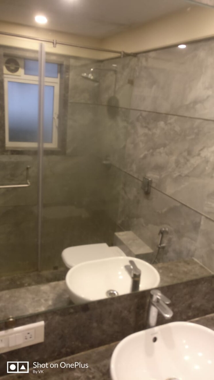 Bathroom, dlh-dawn 3 Bedroom 1221 Sq.Ft. Apartment In Santacruz West Mumbai 8971814