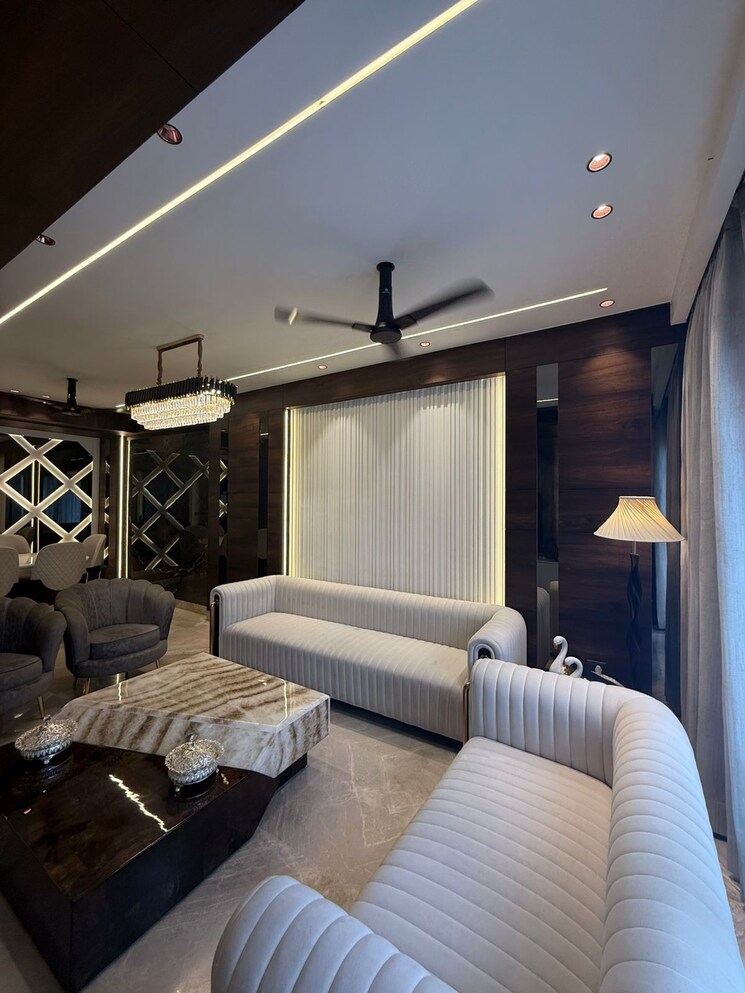 Living Room, dlf phase i 4 Bedroom 300 Sq.Yd. Builder Floor In Dlf Phase I Gurgaon 8968138